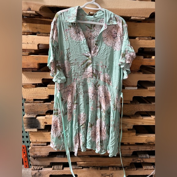 DAVI&DANI SZ 1X flowy pistachio green floral dress - Picture 2 of 10